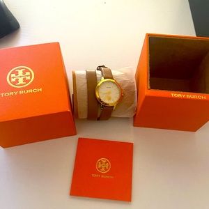 SOLD!!!NEW IN BOX! Tory Burch leather bracelet watch.